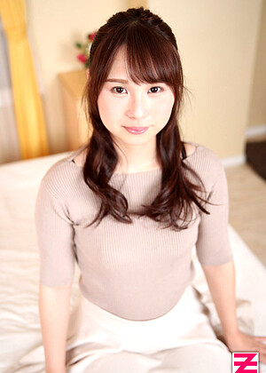 chika-momoi-pics-1-gallery