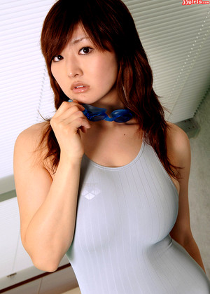 azusa-yoshizuki-pics-6-gallery