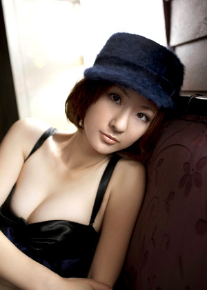 haomi-yotsumoto-pics-11-gallery