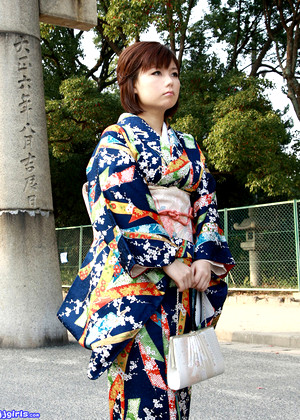kimono-ayano-pics-4-gallery