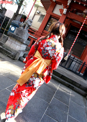 kimono-minami-pics-2-gallery