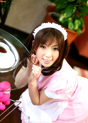 maid-seira-pics-3-gallery