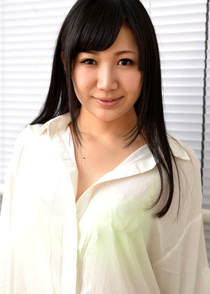 Maki Hoshikawa