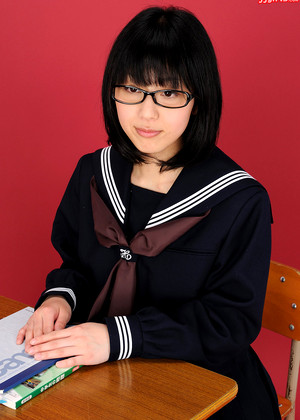Mari Yoshino