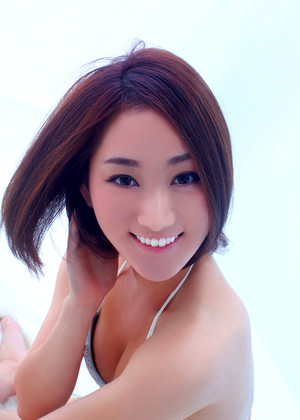 mika-yoshinaga-pics-5-gallery