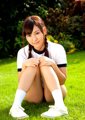 natsuha-maeyama-pics-2-gallery