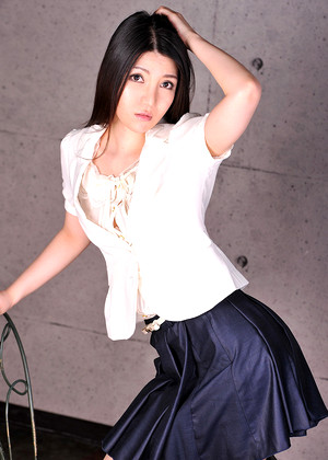 shizuku-iori-pics-3-gallery