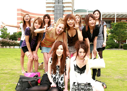 Ten Girls