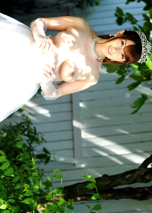 yui-hatano-pics-8-gallery