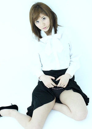 yuma-asami-pics-10-gallery