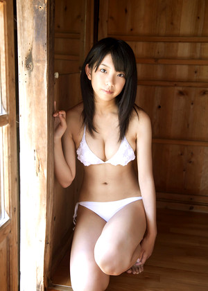 Yuria Makino